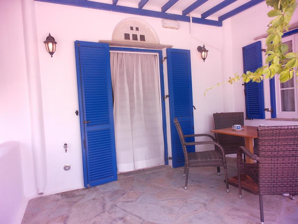 Vrahos Studios Kionia Room photo