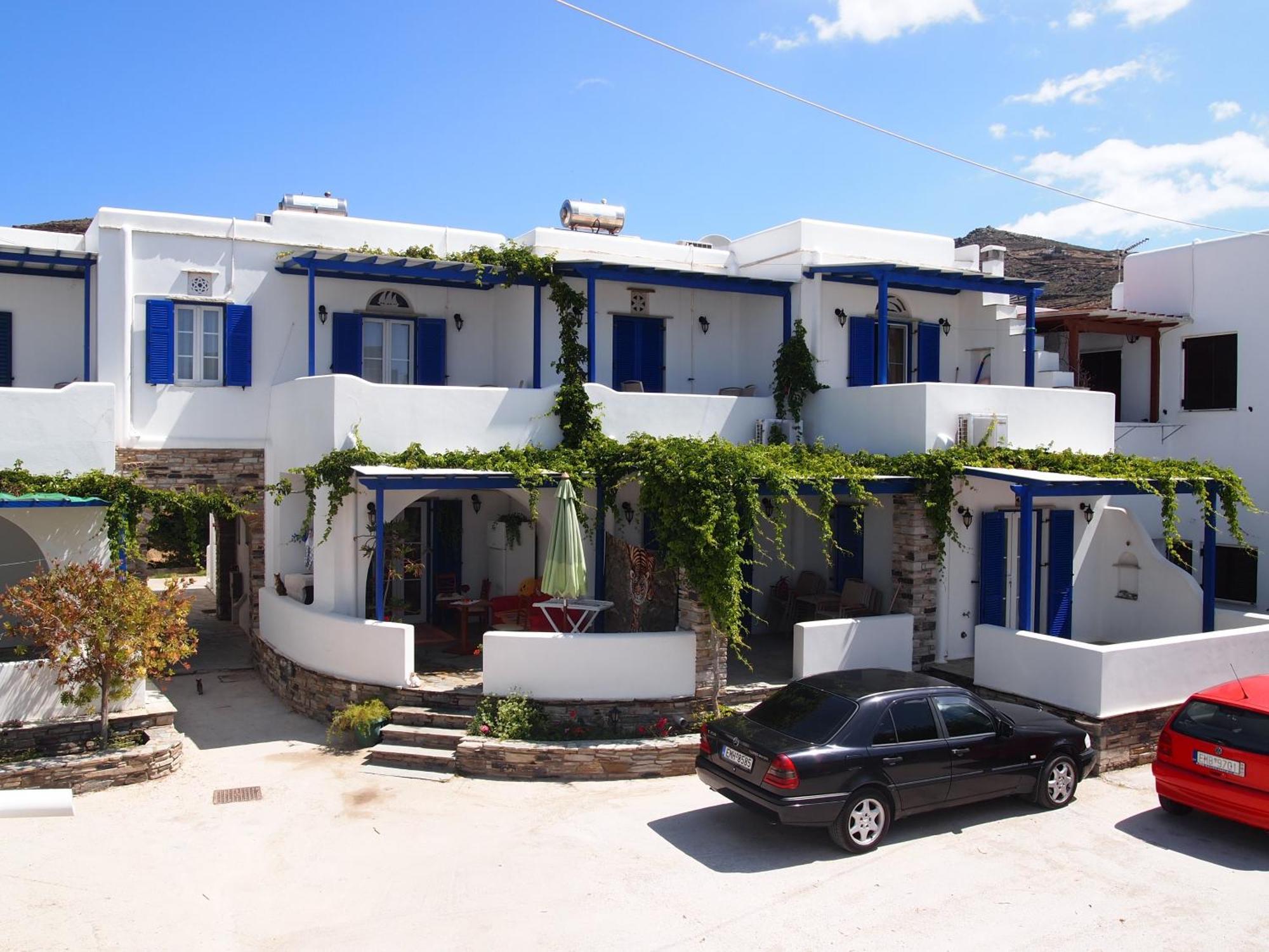 Vrahos Studios Kionia Exterior photo