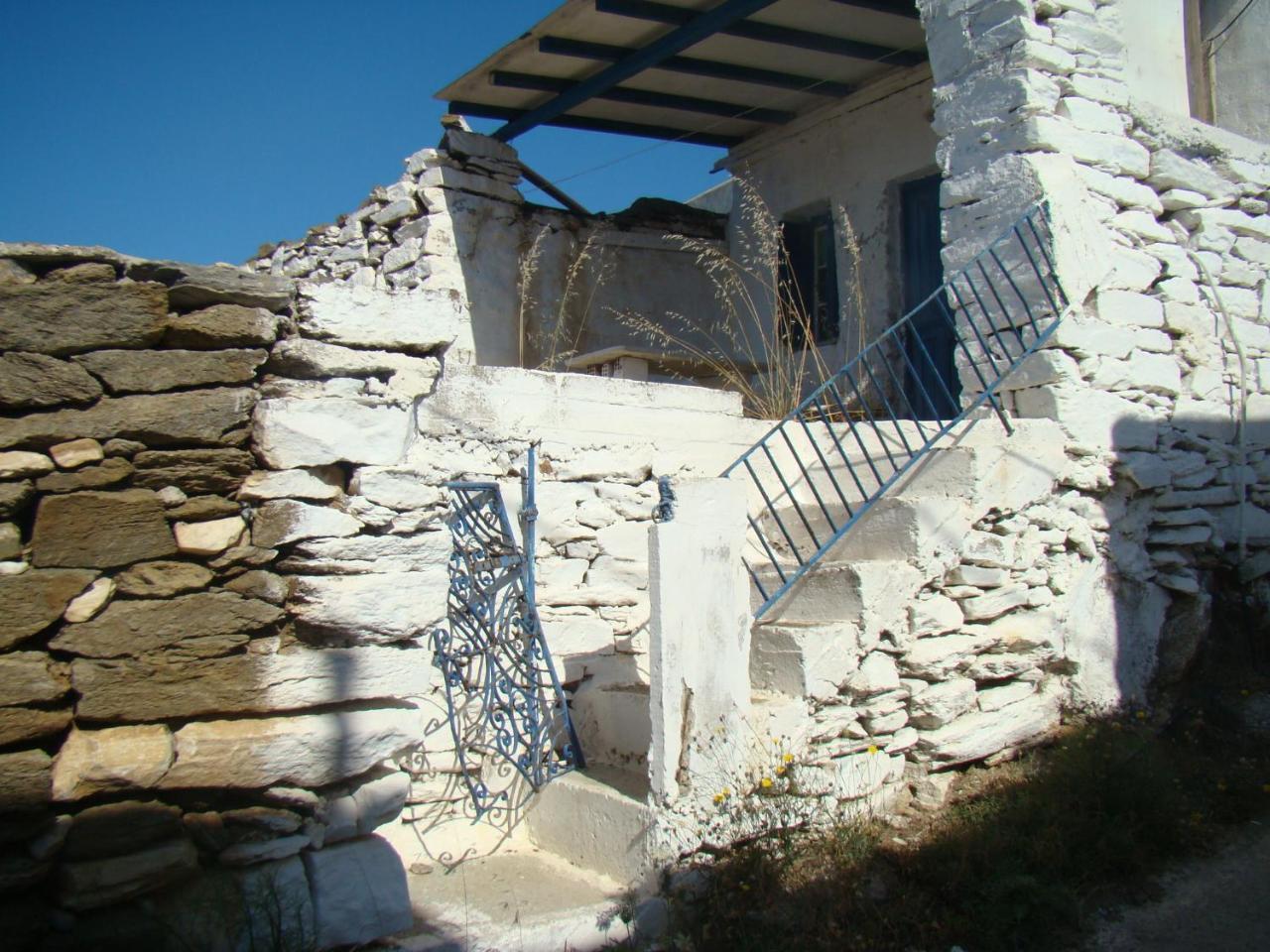 Vrahos Studios Kionia Exterior photo